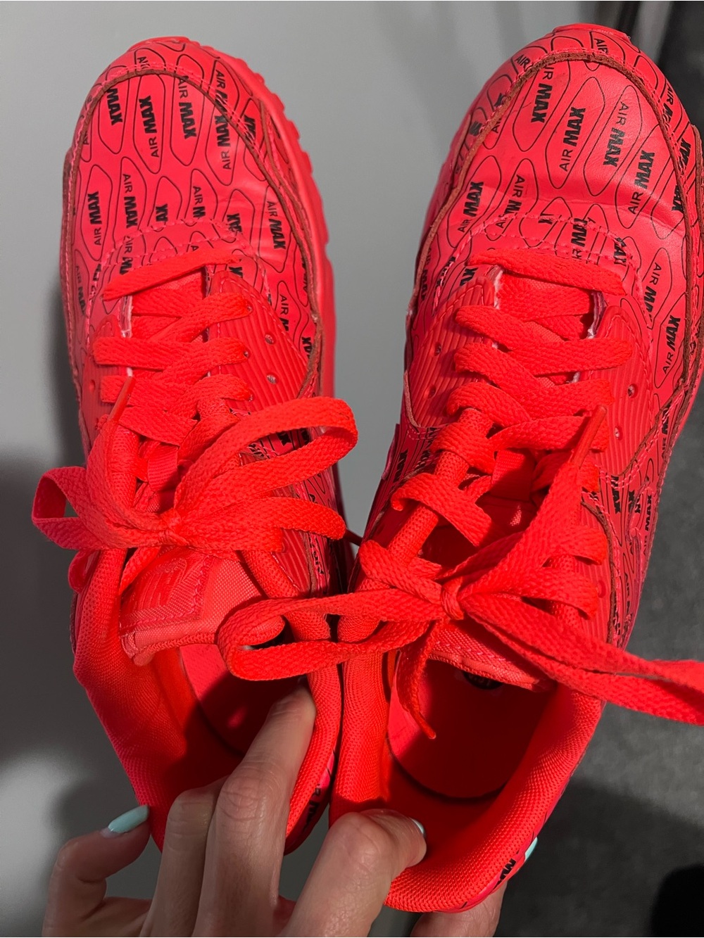 Nike Air Max Sneaker - Vibrant Coral Red - Picture 3 of 5